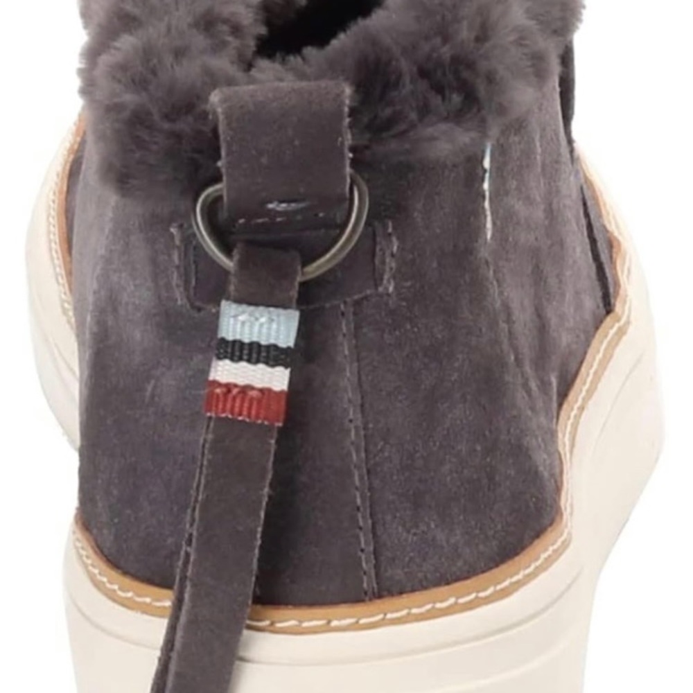 Toms Paxton Water resistant - Picture 6 of 8